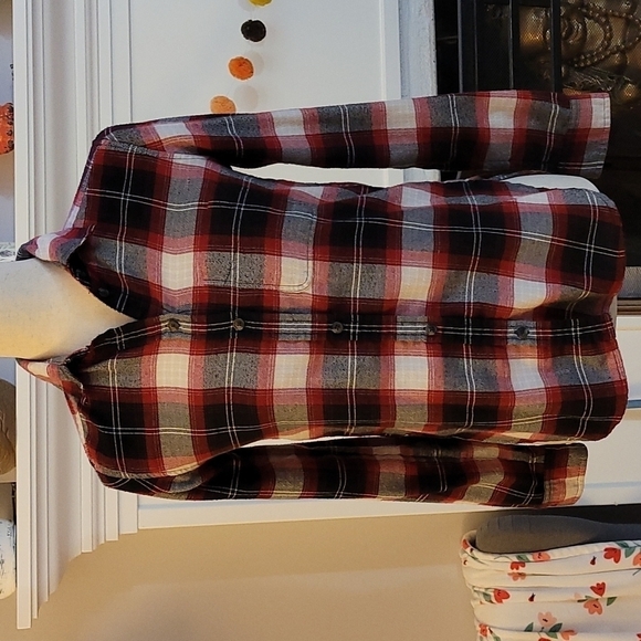❤️AMERICAN EAGLE Plaid Flannel Button Down Size XXS - Picture 1 of 4